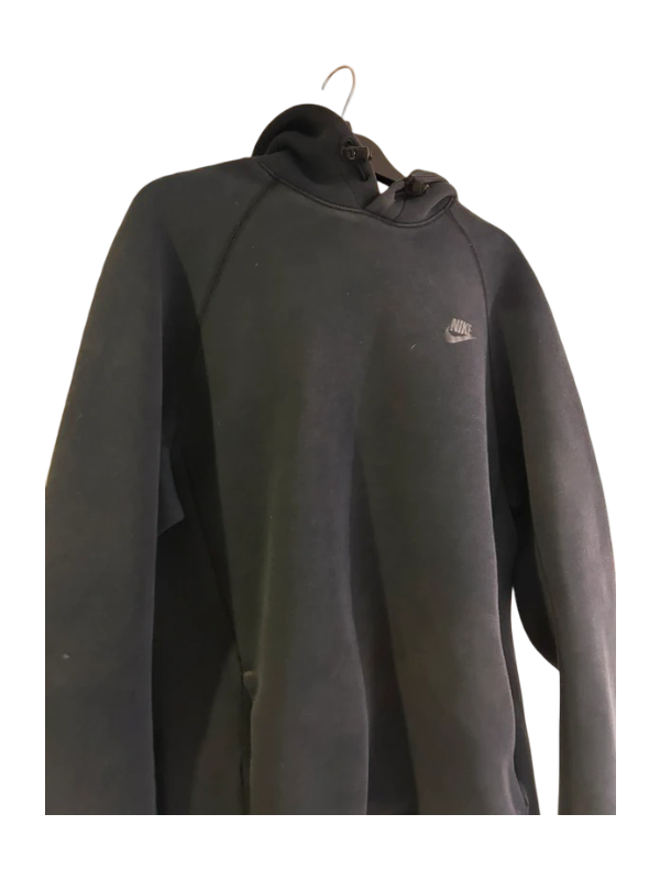 Nike: Men’s Jumper (Black)