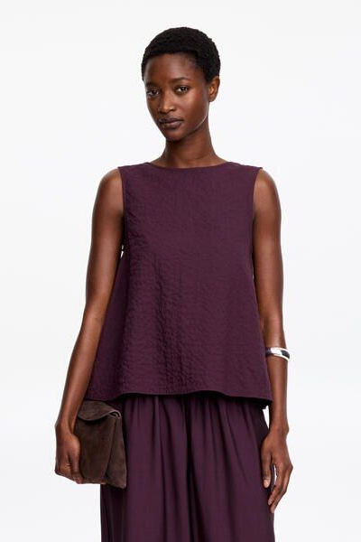 Women's Sleeveless Seersucker Top