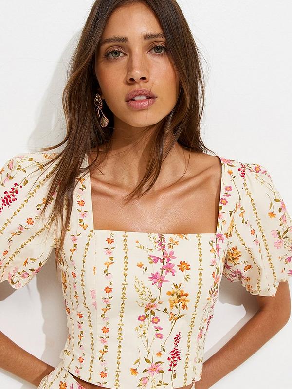 Women's Cream Floral Print Milkmaid Top (Cream)