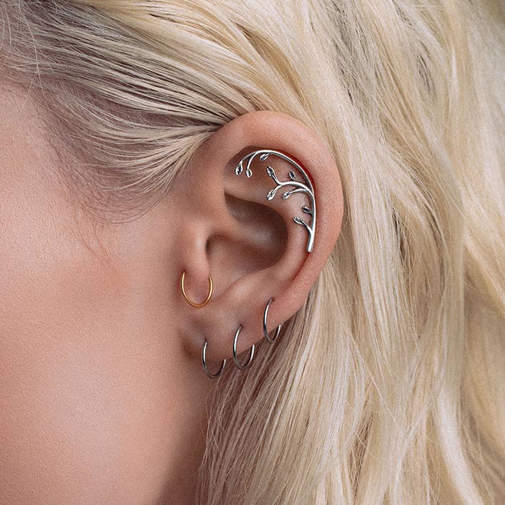 Delicate Leaf Vine Stud Earring (Silver)