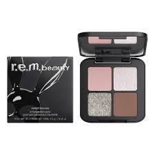 REM BEAUTY: Dangerous Woman Eyeshadow Palette (4.5g)