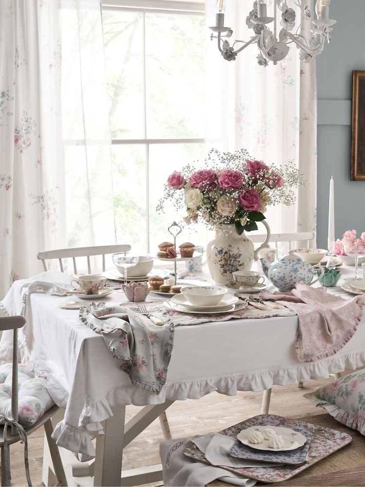 Shabby Chic by Rachel Ashwell: Mixed Floral 100% Cotton Ruffle Trim Napkins (Set of 4)
