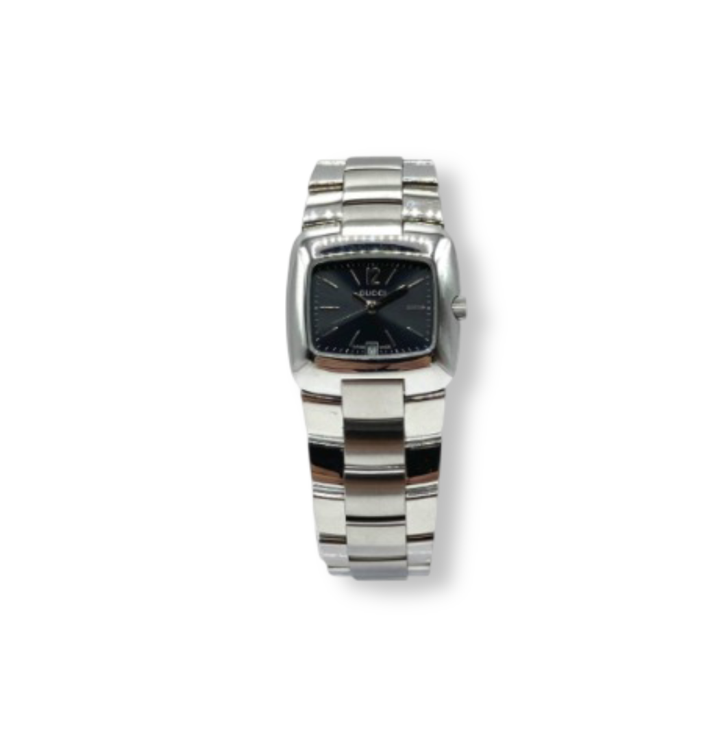 Gucci: Women's Stainless Steel Watch (Silver)