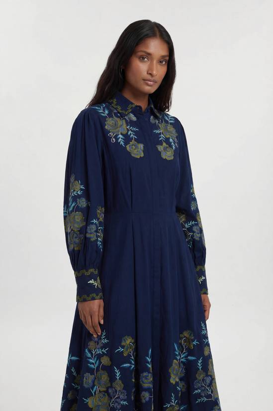 Women's Petite Rose Embroidered Cotton Twill Woven Shirt Dress With Eyelets (Navy)