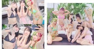 COSMIC ANGELS Photo Collection: Summer Continue (Premium Ver., Yuna Mizumori)