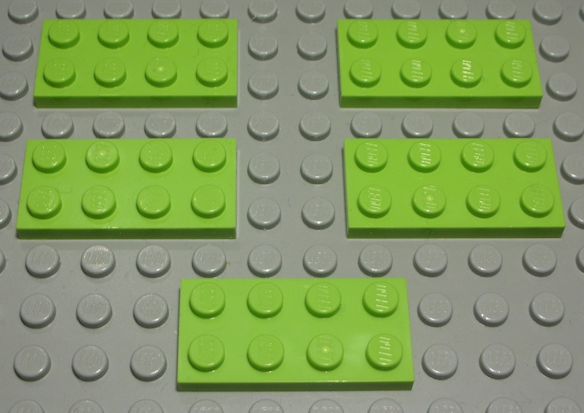 Plate - Green (2 X 4)