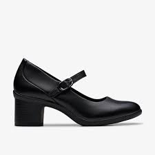 Shaya Jane (Black Leather)