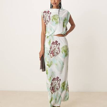ASOS DESIGN: Women's Plisse Cutout Detail Maxi Dress (Orchid Print)
