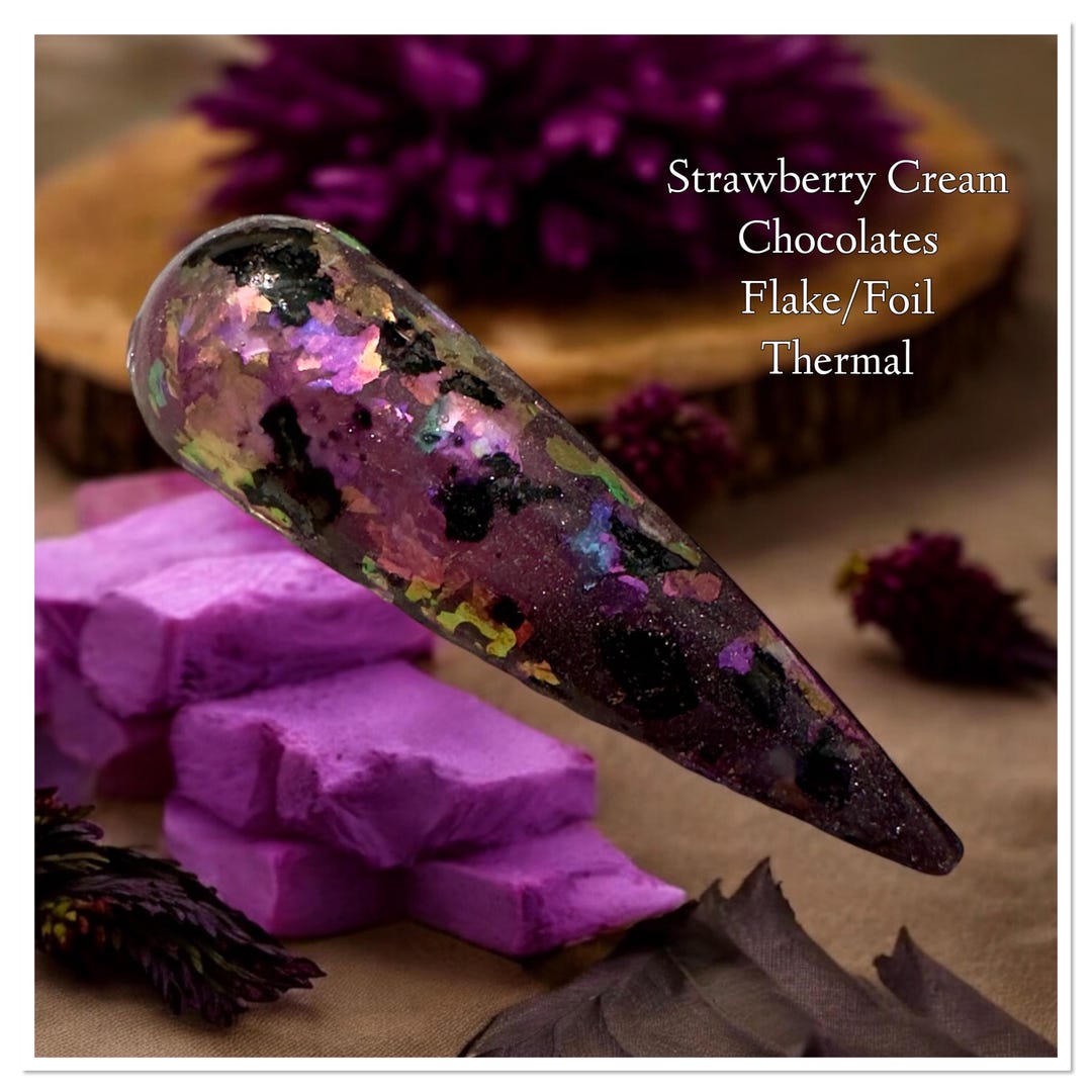 Strawberry Cream Chocolates Thermal Nail Dip (Pink to Merlot)