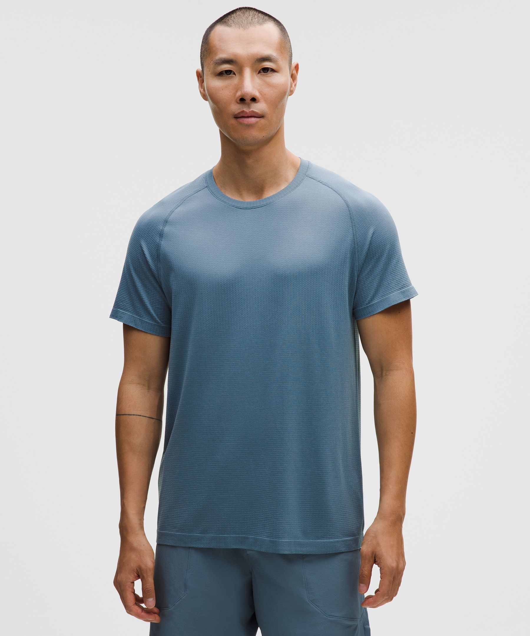 Men's Metal Vent Tech Short-Sleeve Shirt (Steel Blue)