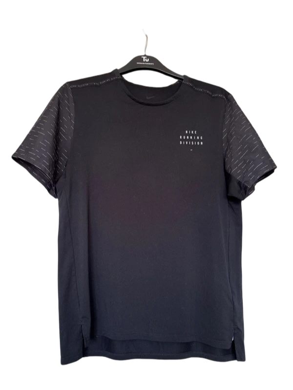Nike: Men’s Dri-FIT Running Division T-Shirt (Black)