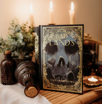 Exclusive Luxe Edition: Wounded - Band Lands