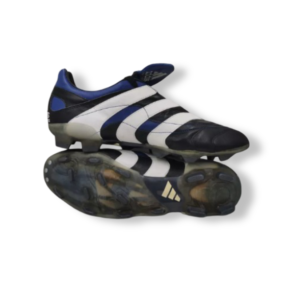 Adidas: Predator Accelerator Football Shoes