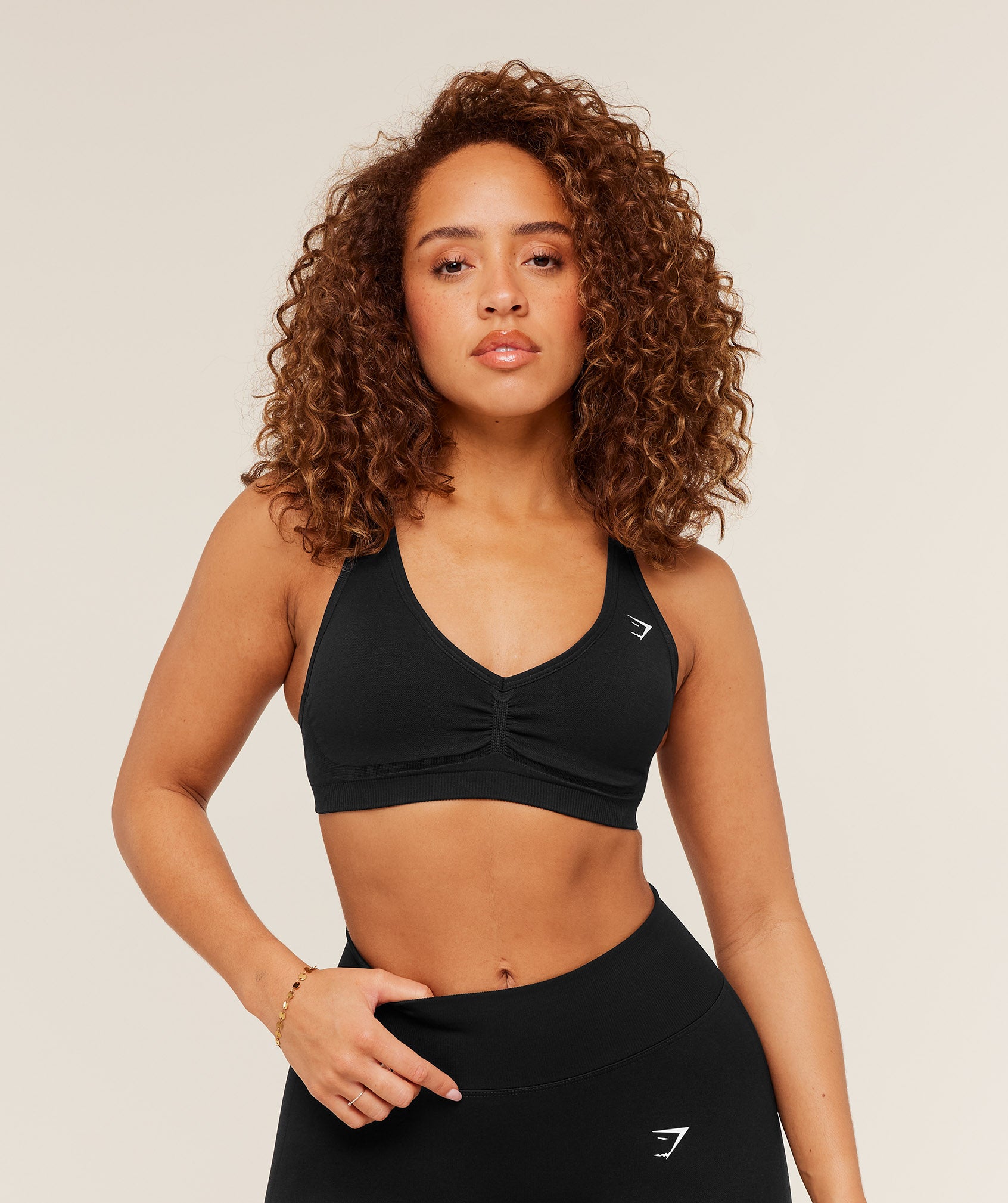 Women's Gymshark Lift Seamless Sports Bra (Black)