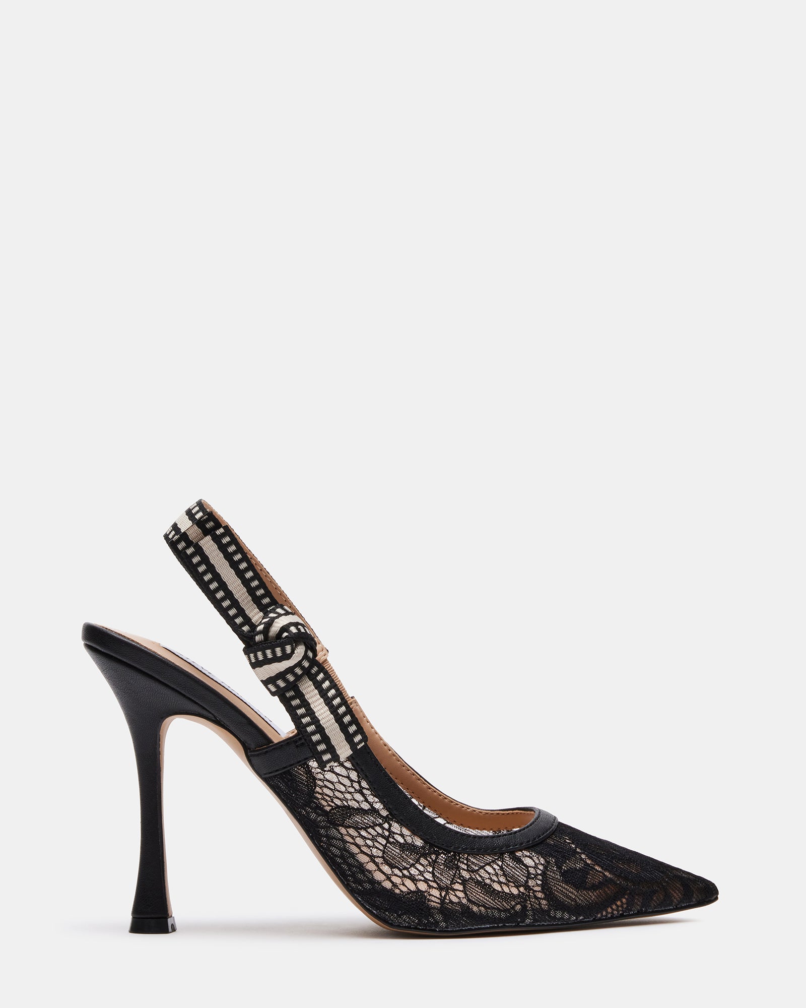 Women's Bri Lace Shoes (Black)