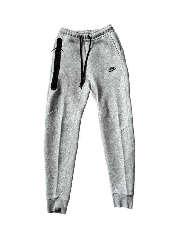 Nike: Men’s Tracksuit Bottoms (Grey)