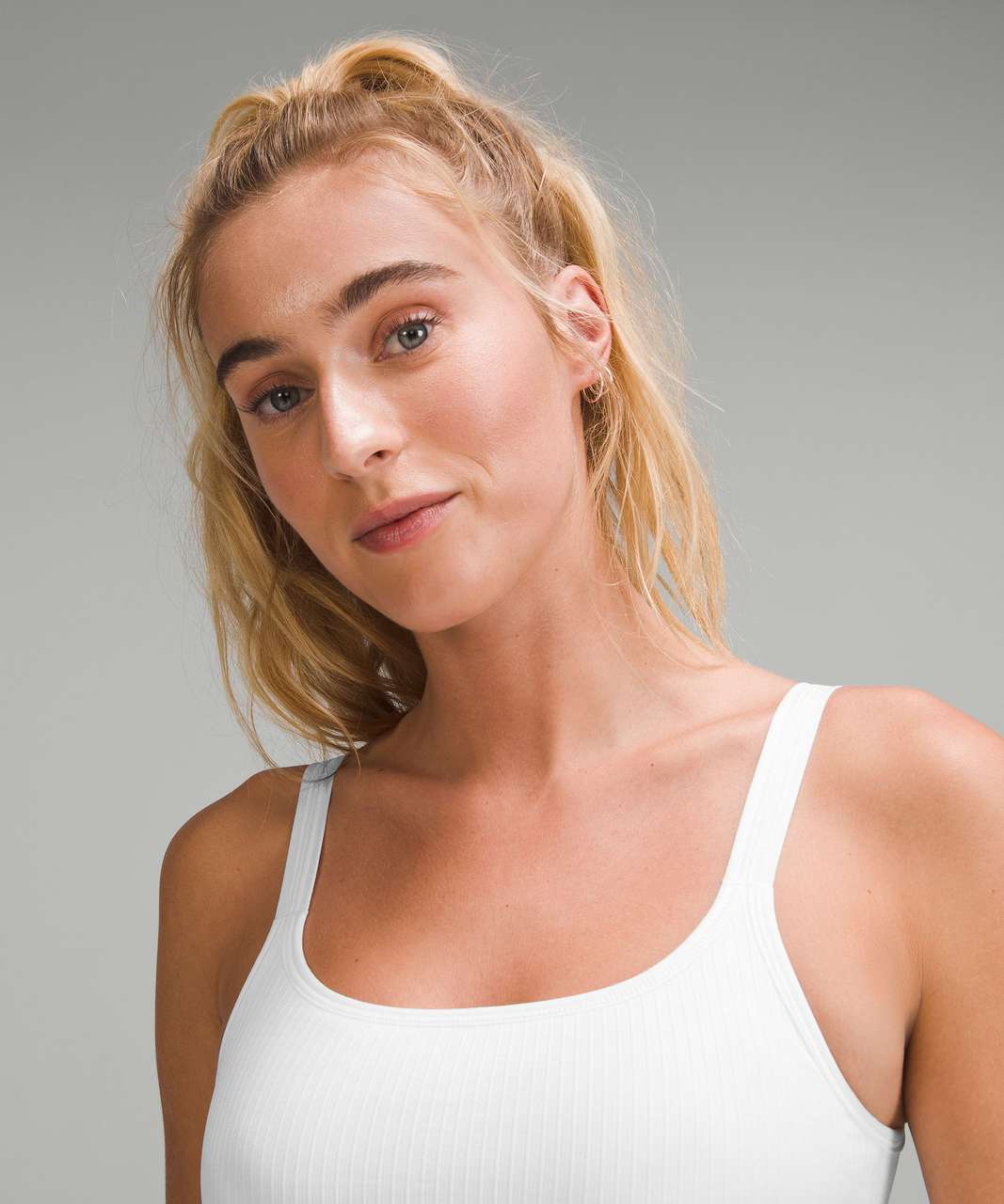 Women's Ebb To Street Scoop-Neck Cropped Tank Top Light Support, B/C Cup (White)