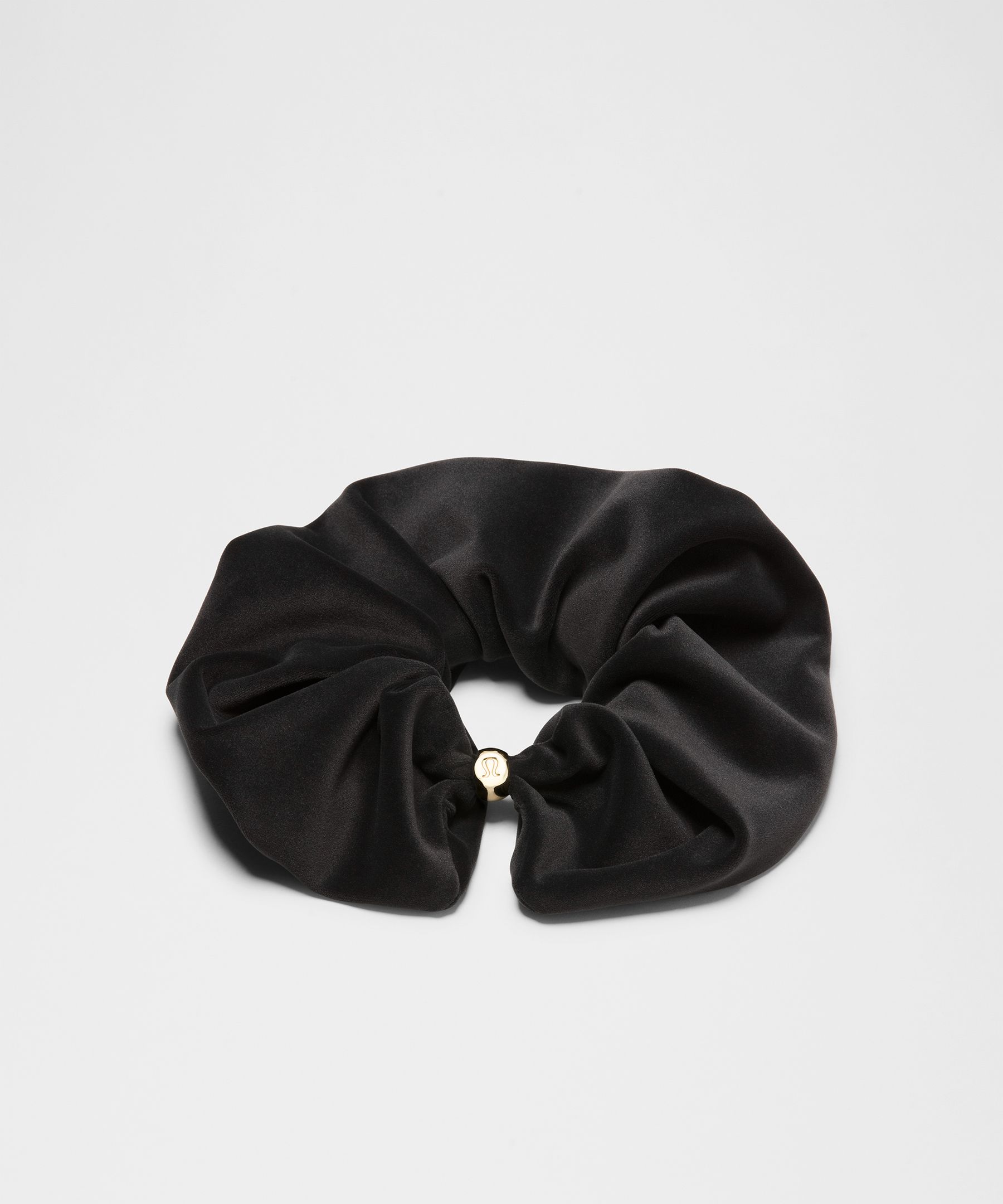 Women's Uplifting Oversized Scrunchie (Black)