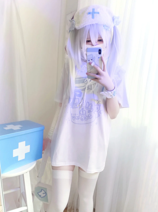 Jirai Kei: Tenshi Kawaii Short Sleeve T-shirt (White/Blue)
