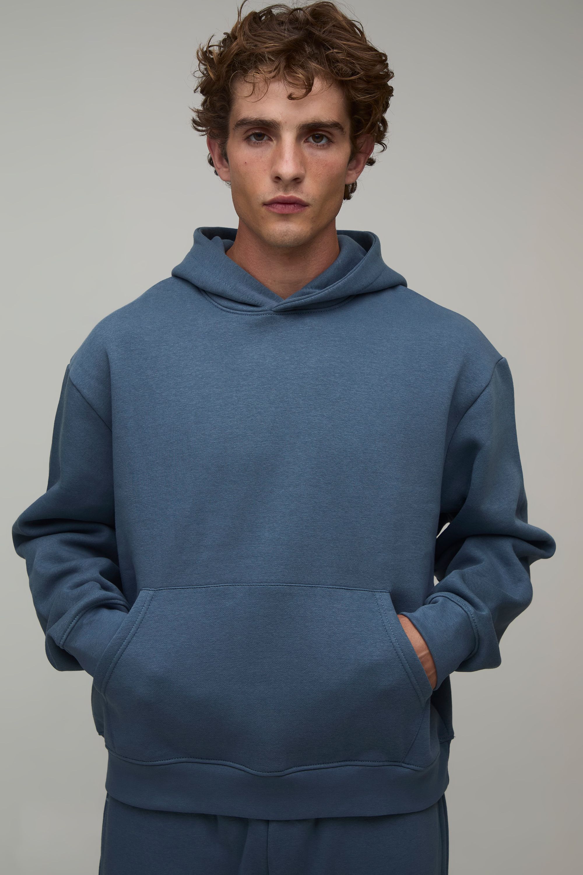 Men's Essential Oversized Boxy Over The Head Hoodie