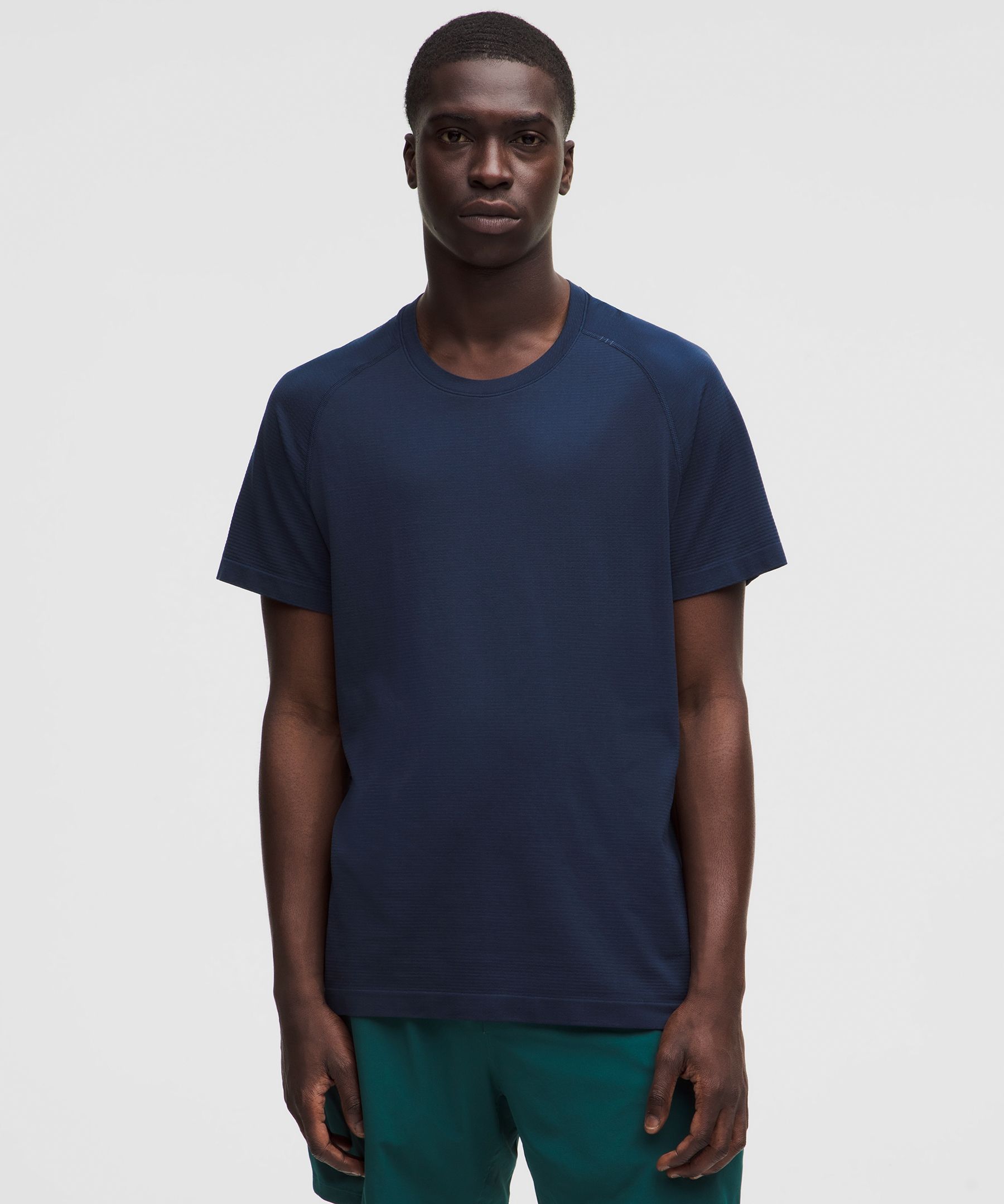 Men's Metal Vent Tech Short-Sleeve Shirt (Indochine Blue)