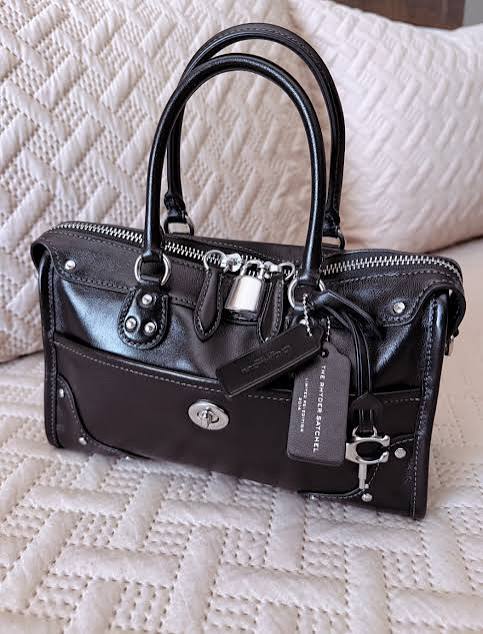 Women's Rhyder Satchel Bag 24 (Silver/Black)