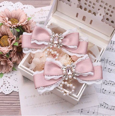 Jirai Kei: Sweet Lace Barrettes Hair Clips (Pink/White)
