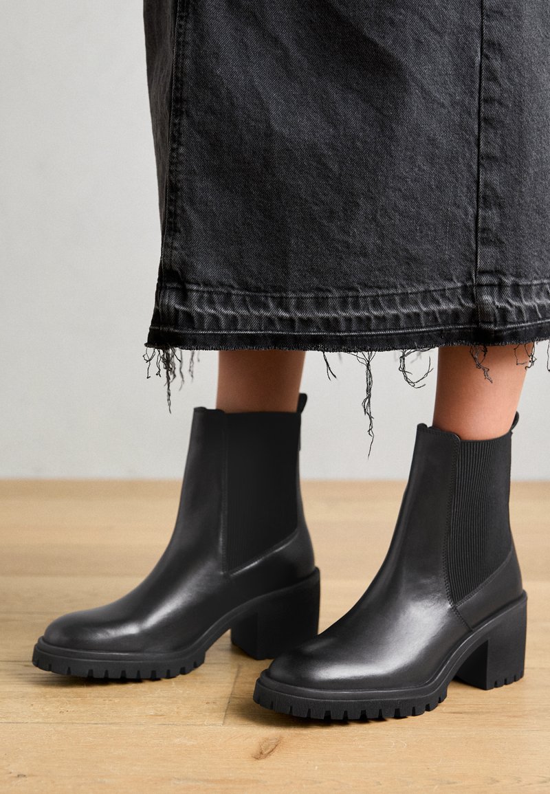Women's Anna Field: Ankle Boots (Black)