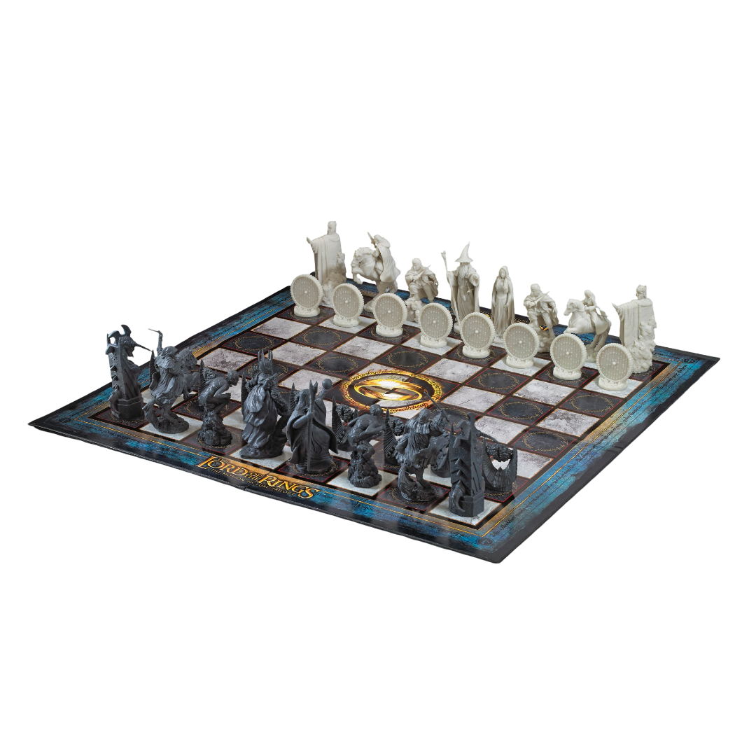 Battle For Middle Earth Chess Set