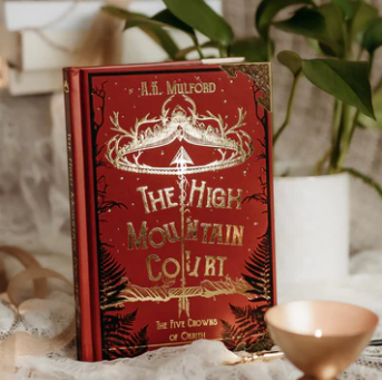 Exclusive Luxe Edition: Wounded - The High Mountain Court