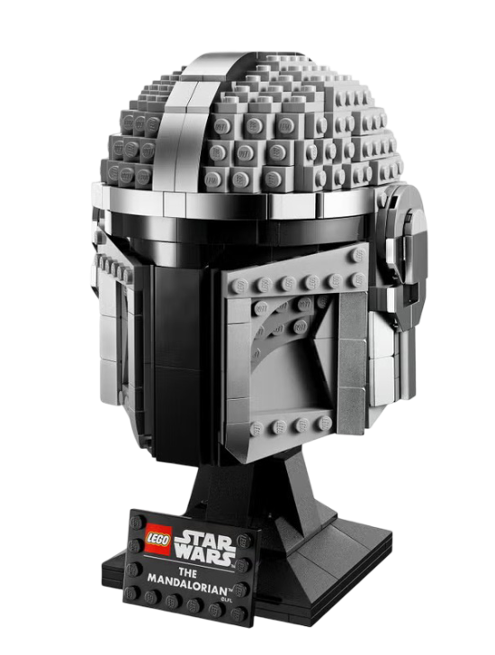 Lego Star Wars: The Mandalorian Helmet Model Adult Set