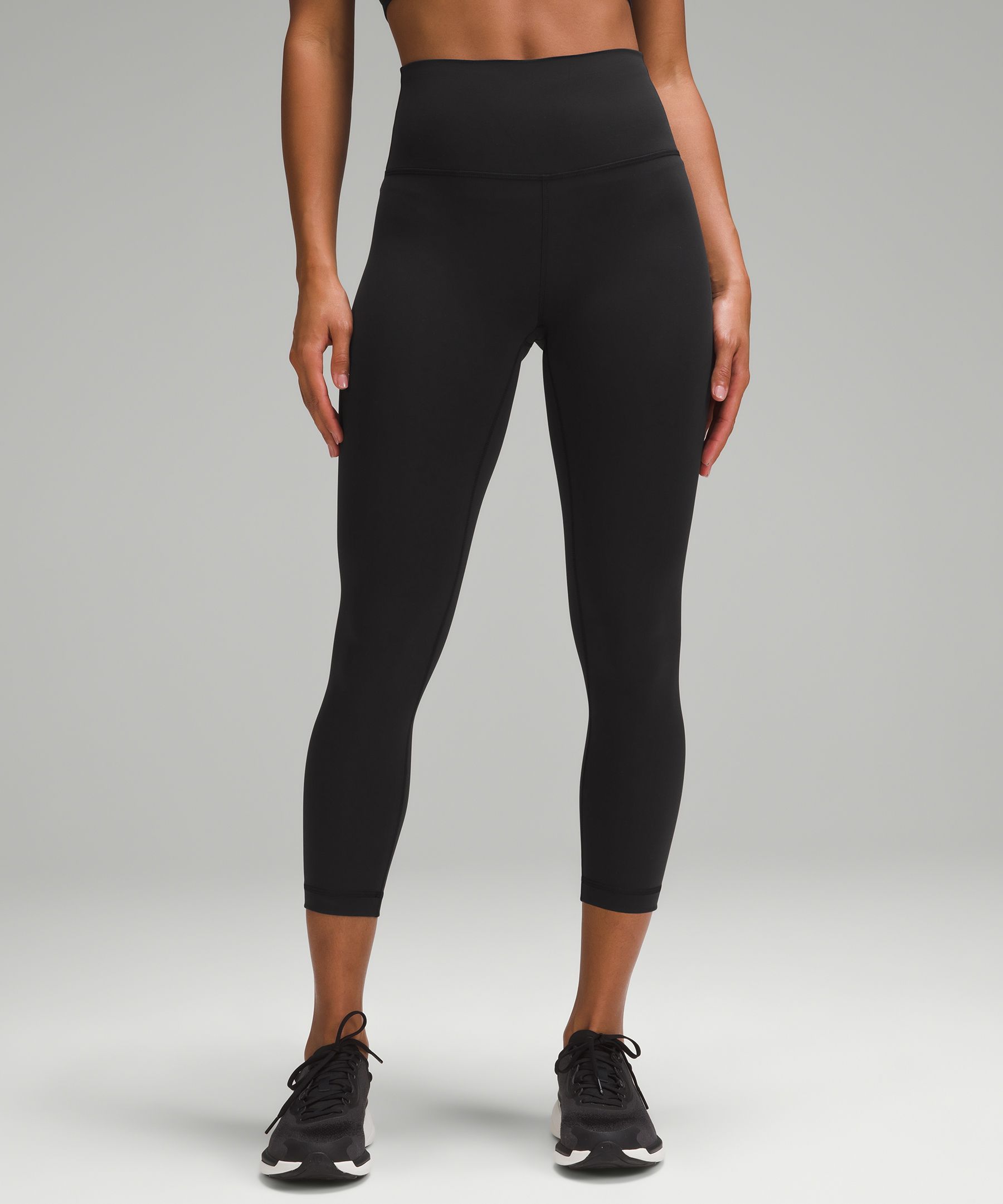 Women's Wunder Train High-Rise Crop 23"