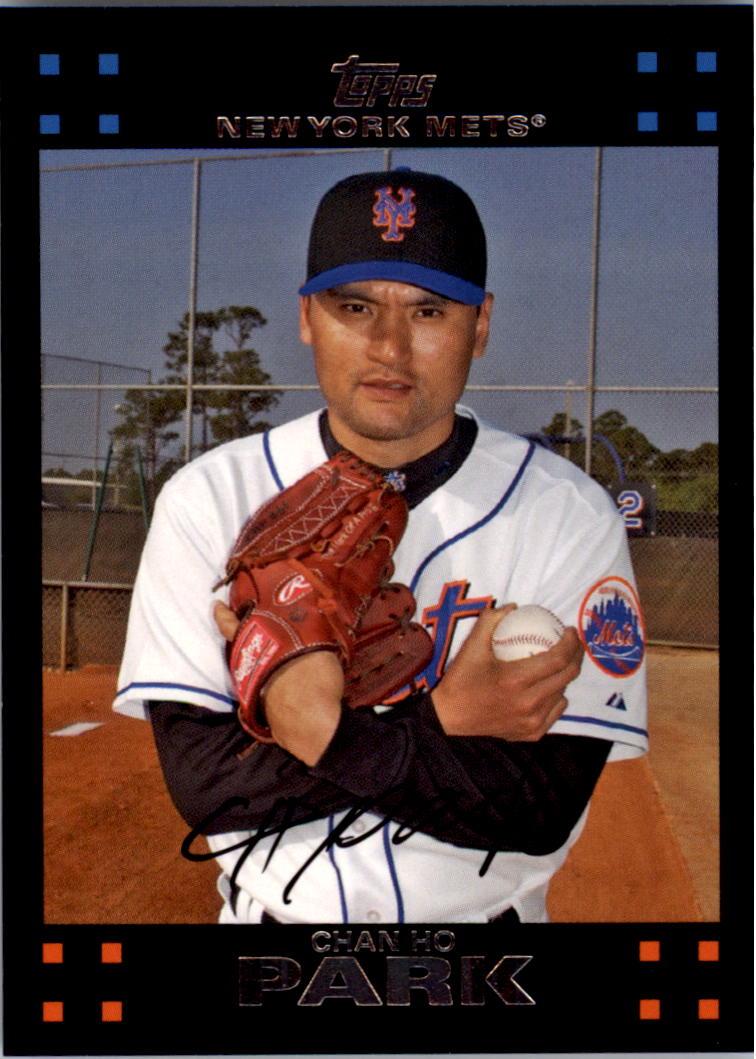 Topps: 2007 #561 Chan Ho Park